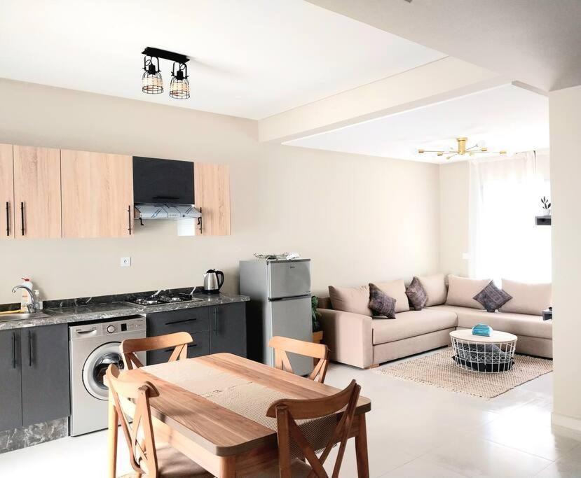 Appartement Cosy Proche Aeroport Deroua Exteriör bild